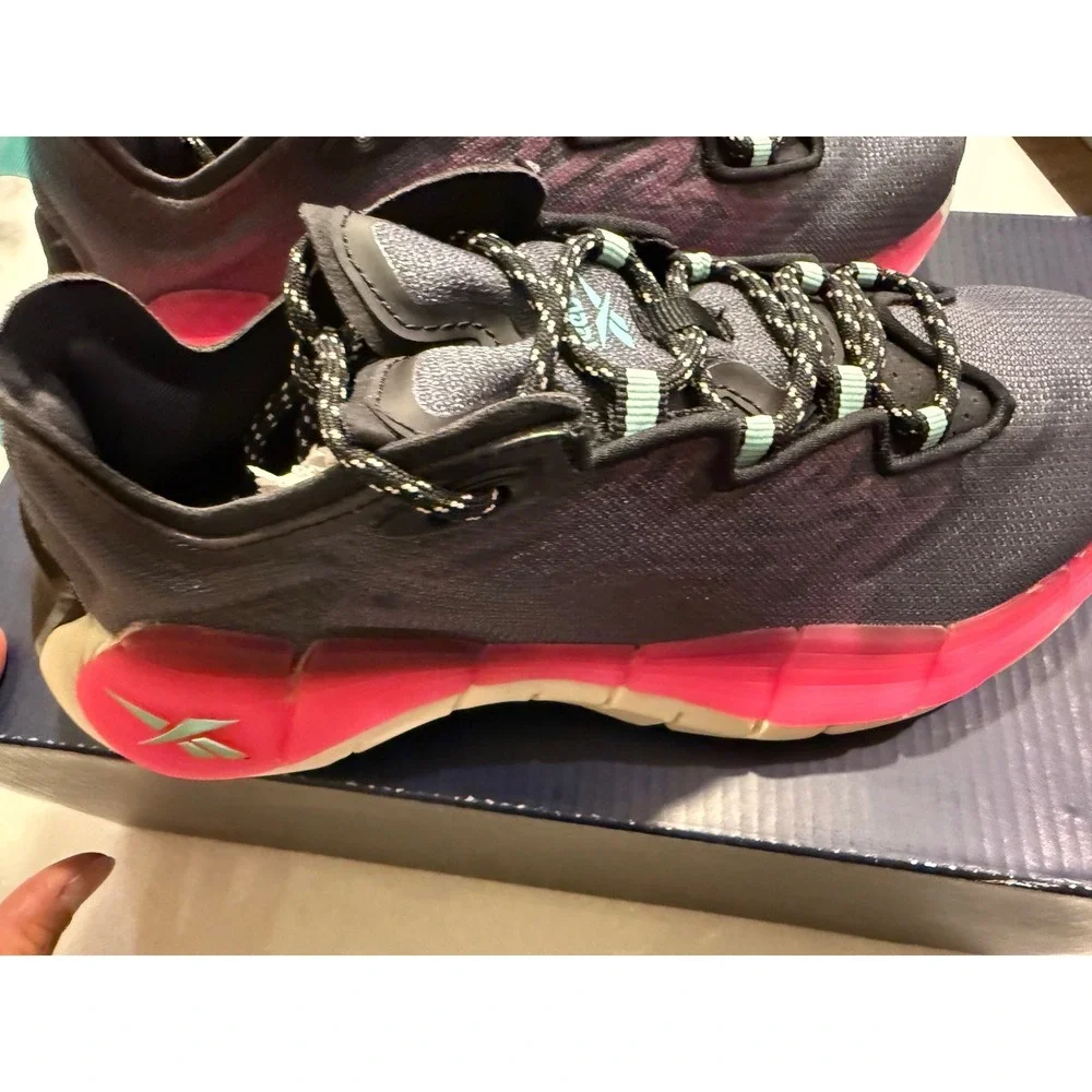 Reebok Zig Kinetica II Women 5 Black Atomic Pink Pixel Mint H05715 Running Shoes